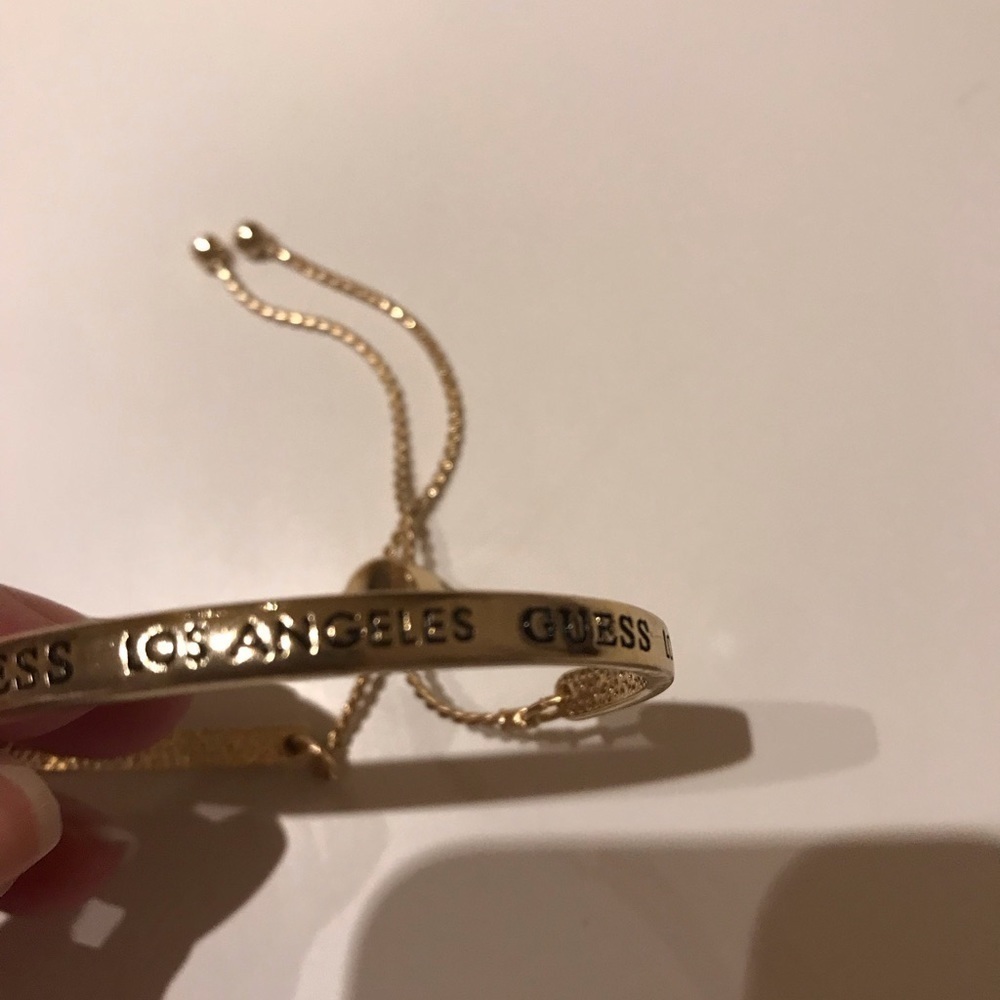 Guess bracelet nwot​​​​ - Picture 4 of 5